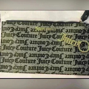 Juicy Couture Wristlet Wallet/ clutch PLUS Juicy Key ring. NWOT